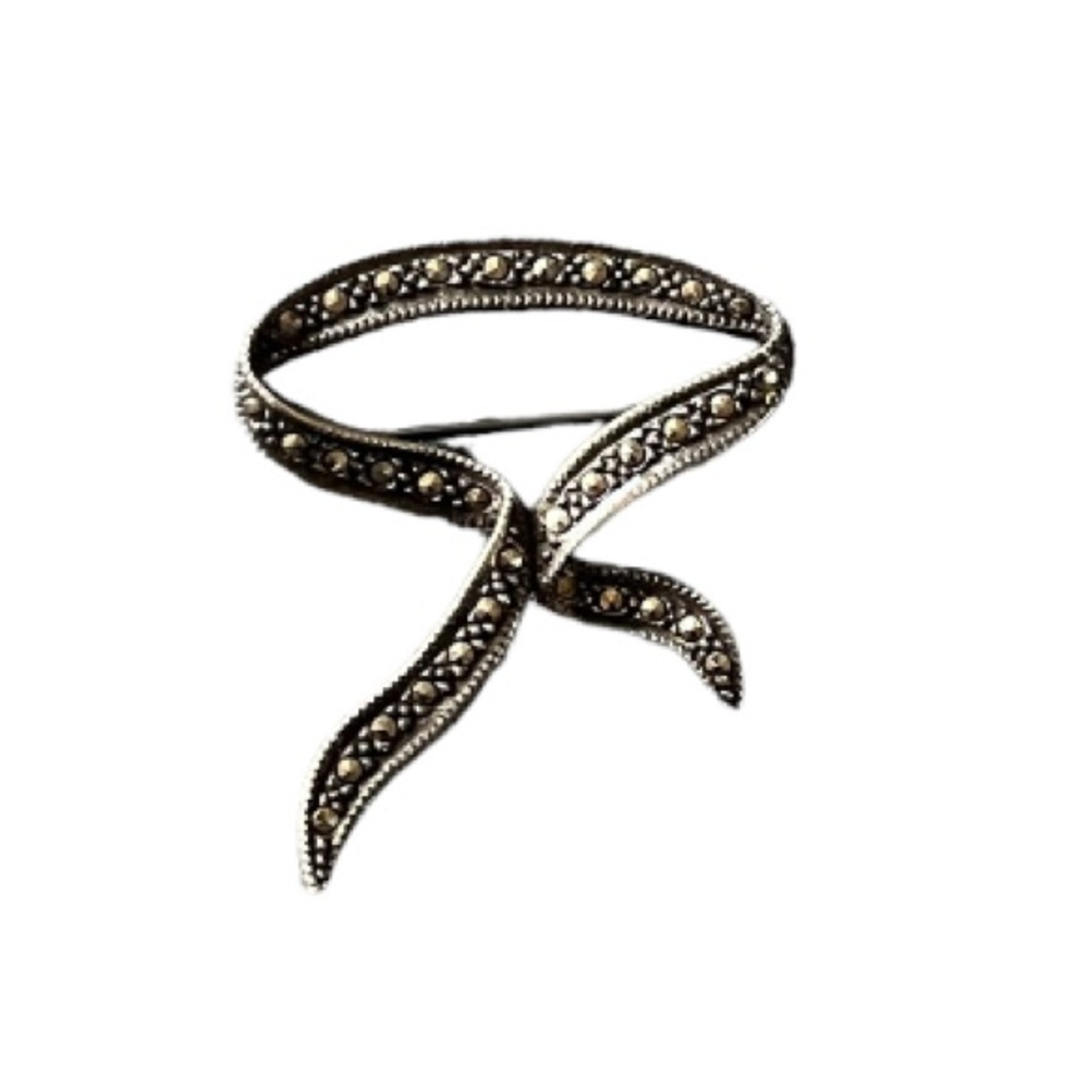 Vtg. Silver Marcasite Ribbon Brooch